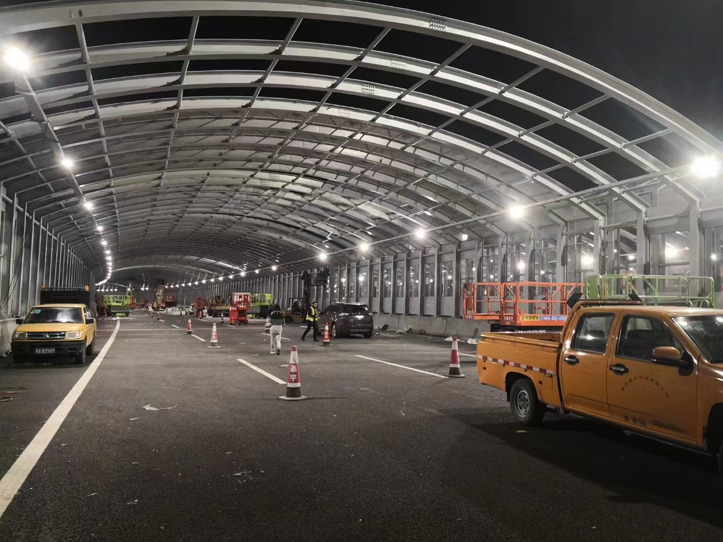 广州机场高速公路隔音工程